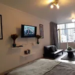 36 Hydepark Apartments